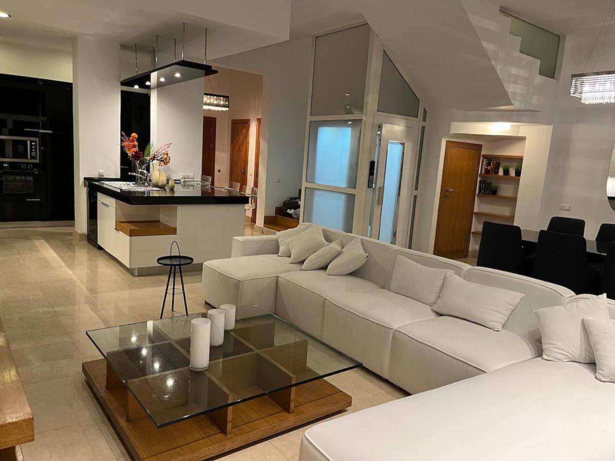 Cool 4br New With Pool & Elevator