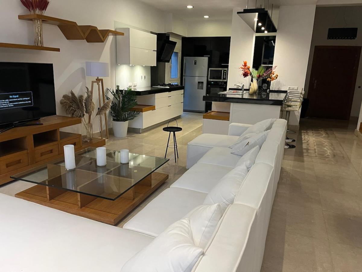 Cool 4br New With Pool & Elevator