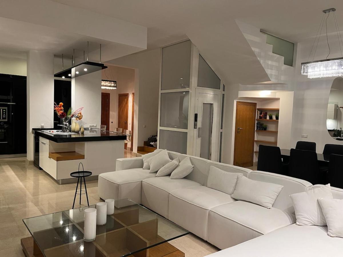 Cool 4br New With Pool & Elevator Villa Cairo