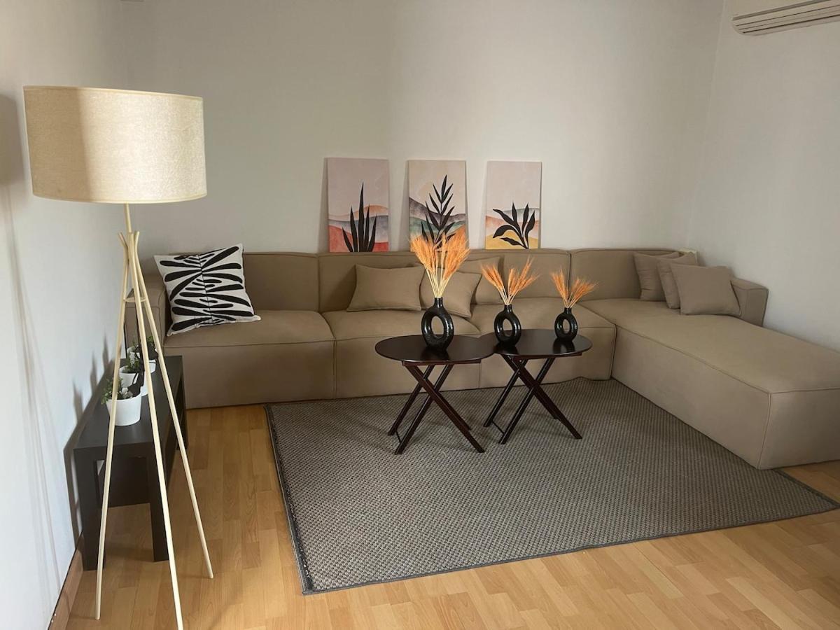Villa Cool 4br New With Pool & Elevator *