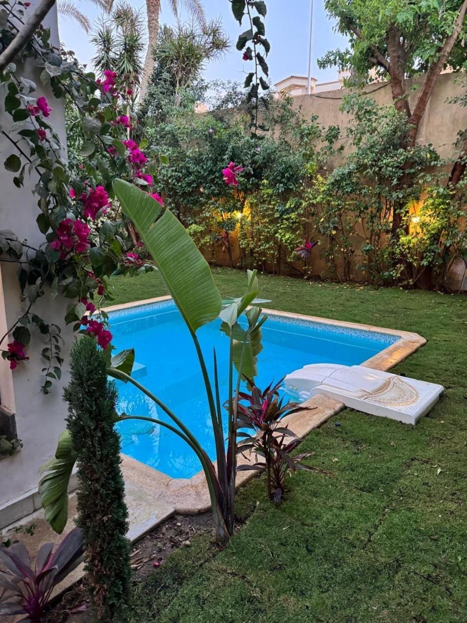 Cool 4br New With Pool & Elevator Villa *